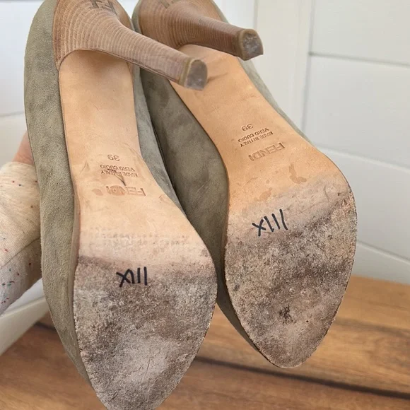 Fendi heels - Picture 14 of 17